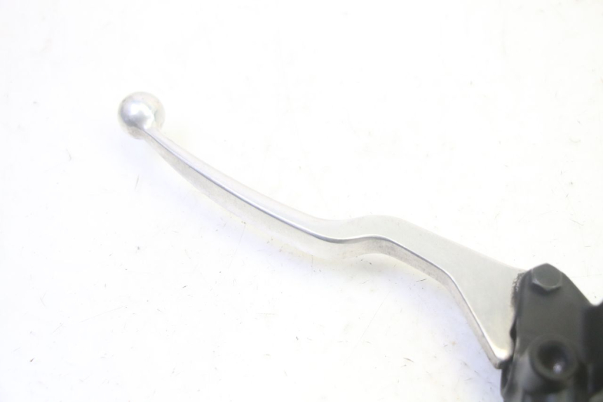 photo de HAUPTBREMSZYLINDER HINTEN SUZUKI BURGMAN 125 (2007 - 2014) - Detailansicht des Bauteils