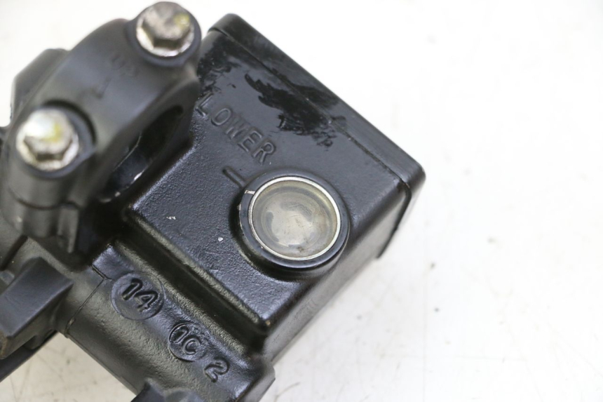 photo de HAUPTBREMSZYLINDER HINTEN HONDA FES S-WING SWING ABS 125 (2007 - 2015)