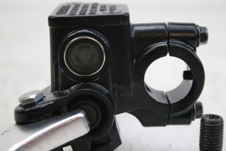 photo de HAUPTBREMSZYLINDER HINTEN SYM FIDDLE 3 III 125 (2014 - 2020)