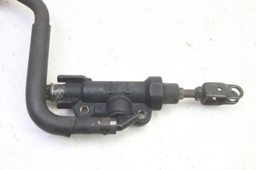 photo de BREMSPUMPE HINTEN YAMAHA FZ6 FAZER S2 600 (2007 - 2011)