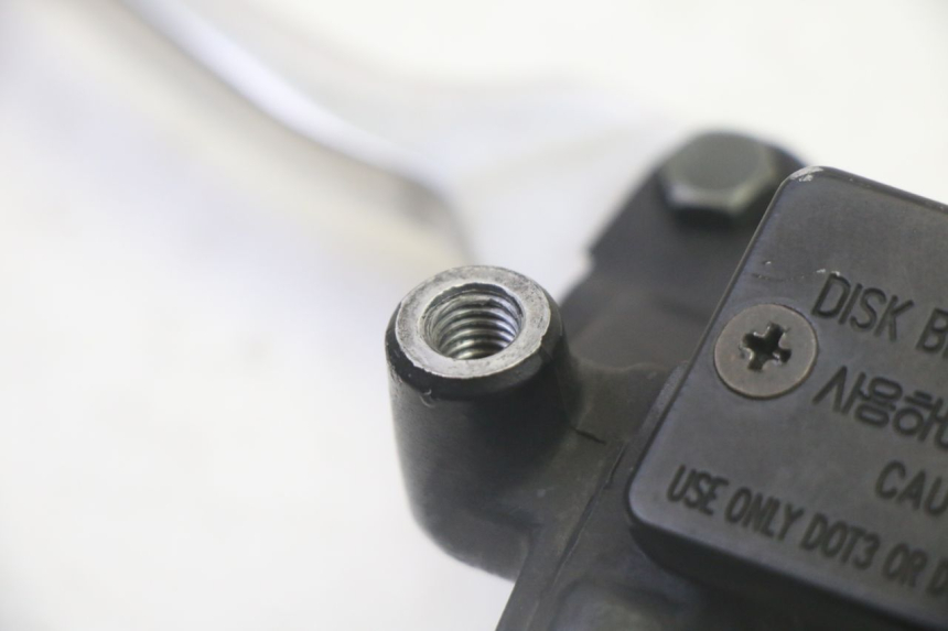 photo de BREMSPUMPE HINTEN DAELIM HISTORY 125 (2001 - 2002)