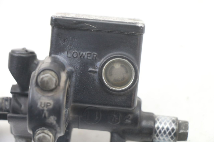 photo de HAUPTBREMSZYLINDER HINTEN HONDA FES S-WING SWING ABS 125 (2007 - 2015)