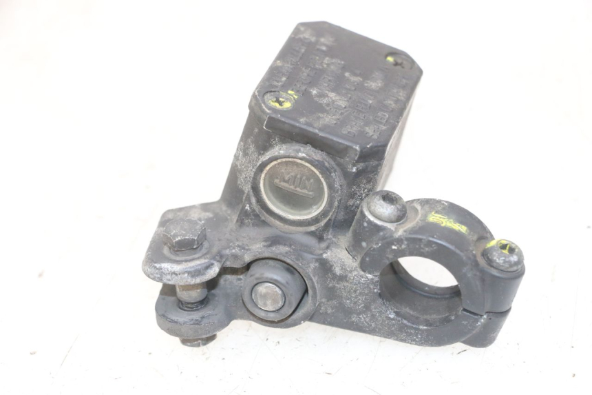 photo de HAUPTBREMSZYLINDER HINTEN PIAGGIO MP3 LT 400 (2007 - 2012)