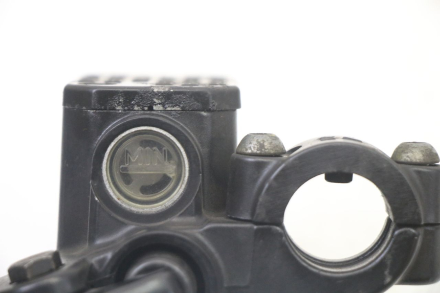 photo de HAUPTBREMSZYLINDER HINTEN PIAGGIO MP3 500 (2011 - 2015)