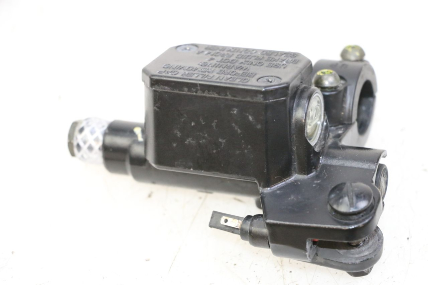 photo de HAUPTBREMSZYLINDER HINTEN PIAGGIO MP3 500 (2014 - 2016)