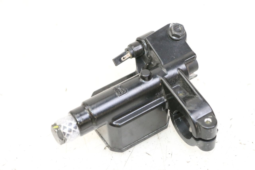 photo de HAUPTBREMSZYLINDER HINTEN PIAGGIO MP3 500 (2014 - 2016)