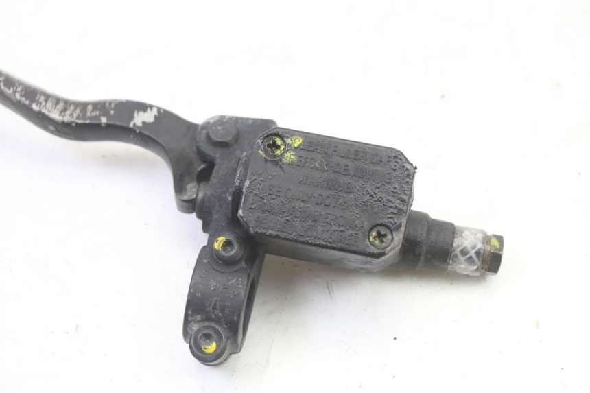 photo de HAUPTBREMSZYLINDER HINTEN PIAGGIO MP3 RL 250 (2007 - 2010)