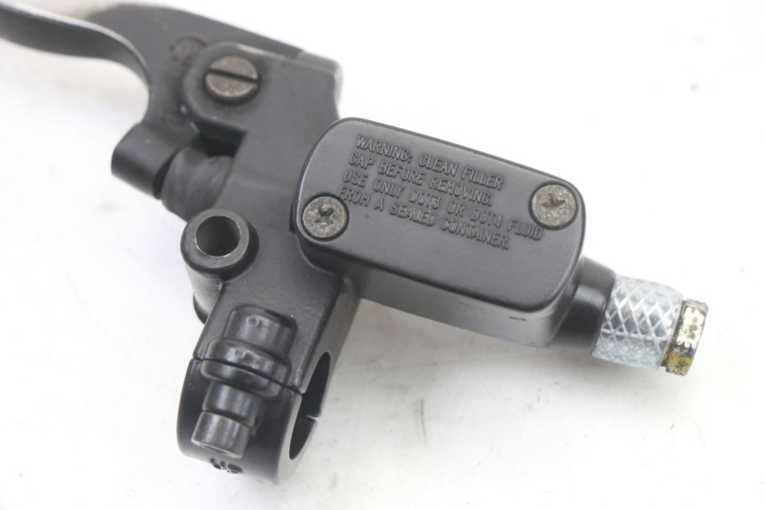 photo de HAUPTBREMSZYLINDER HINTEN PEUGEOT ELYSTAR 50 (2002 - 2014)