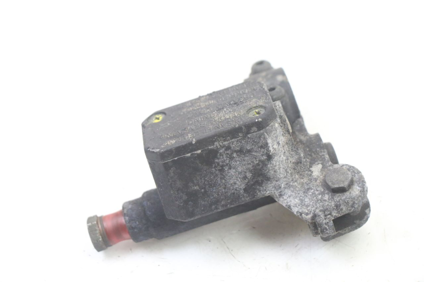 photo de HAUPTBREMSZYLINDER HINTEN PIAGGIO MP3 LT 400 (2007 - 2012)