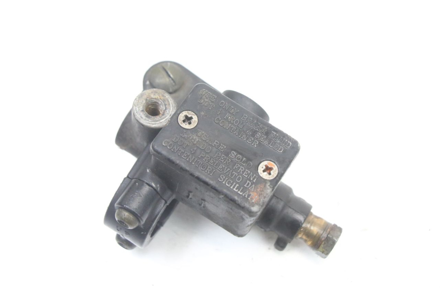 photo de HAUPTBREMSZYLINDER HINTEN PIAGGIO VESPA GRANTURISMO 125 (2003 - 2007)