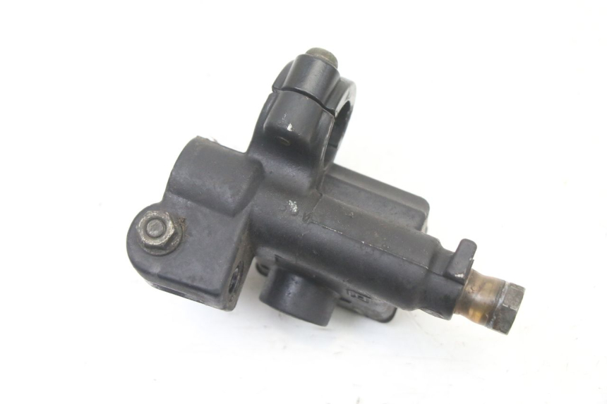 photo de HAUPTBREMSZYLINDER HINTEN PIAGGIO VESPA GRANTURISMO 125 (2003 - 2007)
