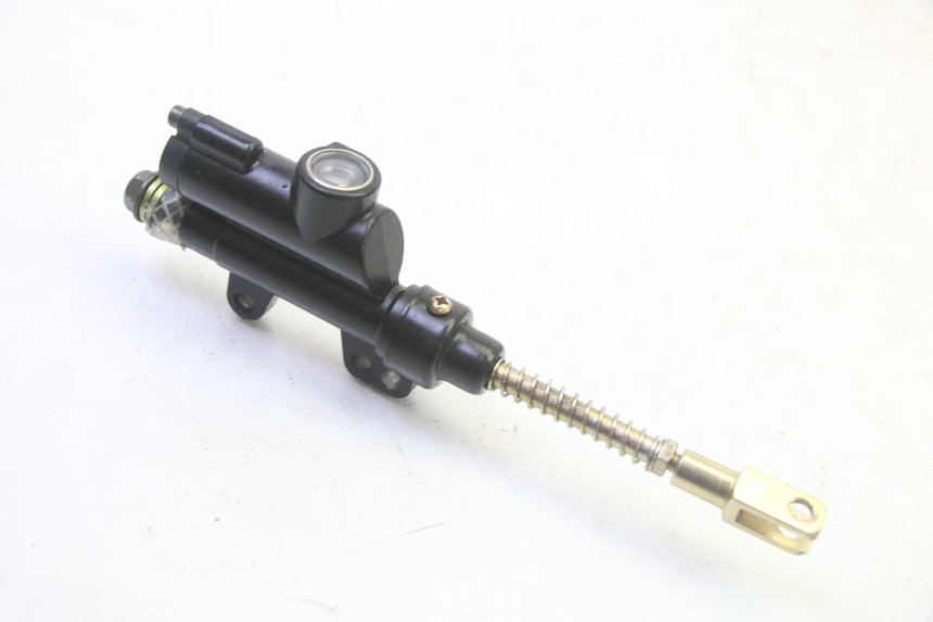 photo de HAUPTBREMSZYLINDER HINTEN APOLLO RFZ 125