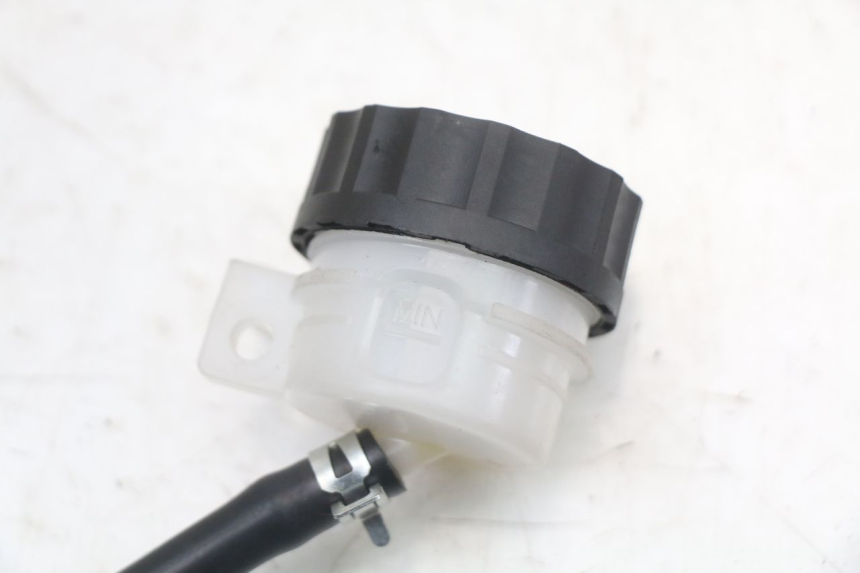 photo de BREMSPUMPE HINTEN ROYAL ENFIELD SCRAM 411 (2022 - 2024)