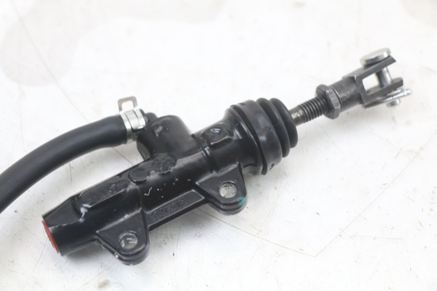 photo de BREMSPUMPE HINTEN ROYAL ENFIELD SCRAM 411 (2022 - 2024)