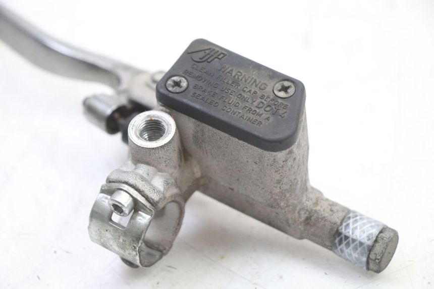 photo de BREMSPUMPE HINTEN PEUGEOT SATELIS COMPRESSOR K15 125 (2006 - 2009)