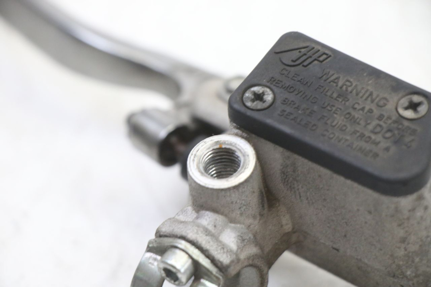 photo de BREMSPUMPE HINTEN PEUGEOT SATELIS COMPRESSOR K15 125 (2006 - 2009)
