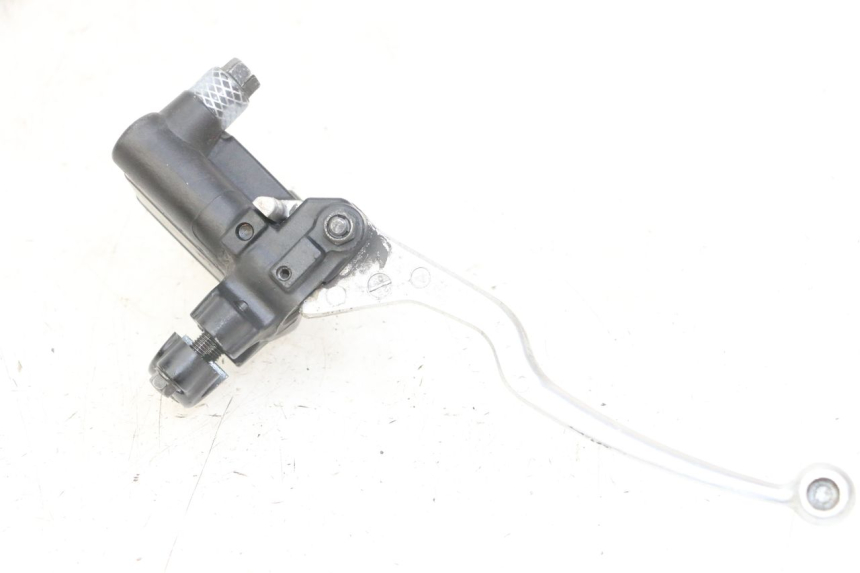 photo de BREMSPUMPE HINTEN PEUGEOT SATELIS 125 (2013 - 2018)