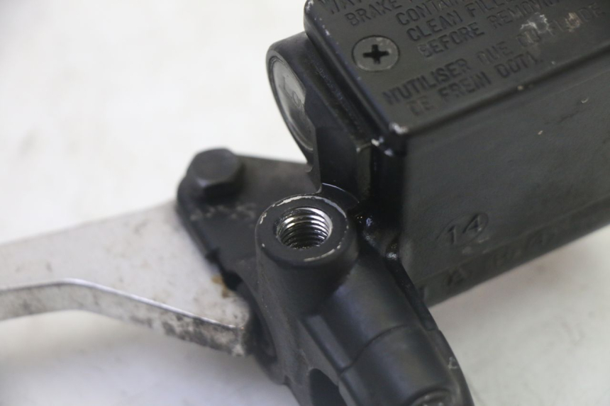 photo de HAUPTBREMSZYLINDER HINTEN PEUGEOT SATELIS 125 (2006 - 2009)