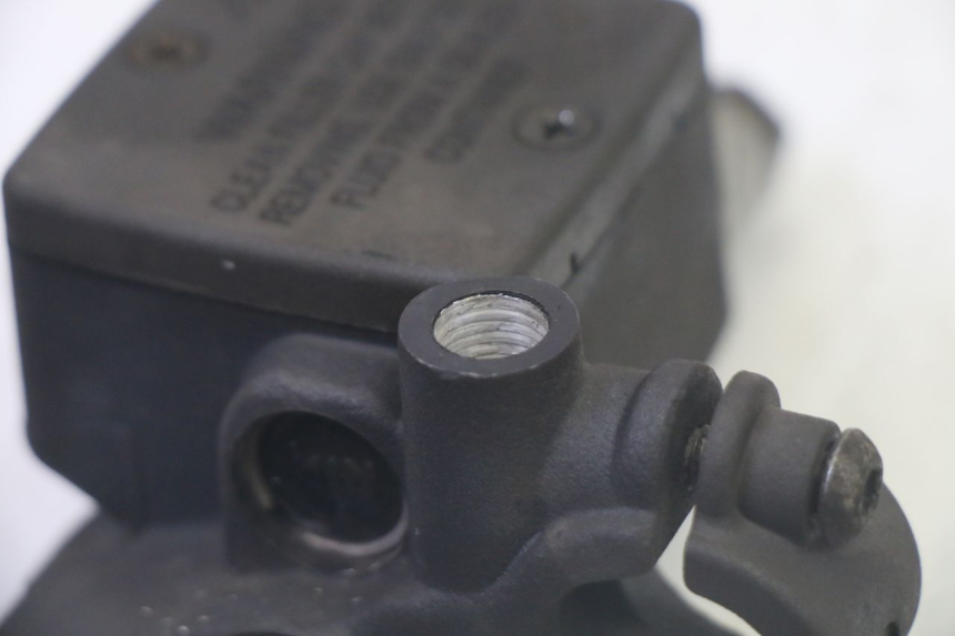 photo de HAUPTBREMSZYLINDER HINTEN PEUGEOT SATELIS 125 (2006 - 2009)