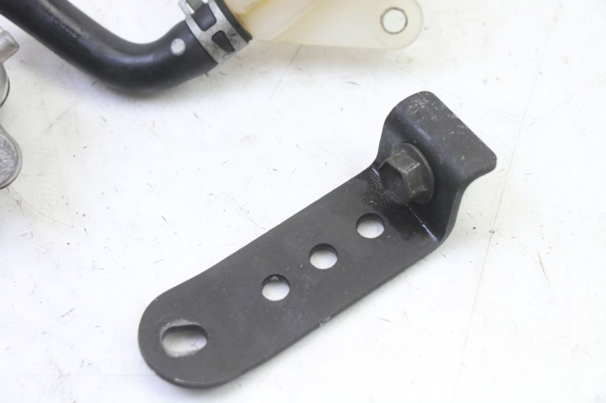 photo de BREMSPUMPE HINTEN SUZUKI SV S 650 (2003 - 2009)