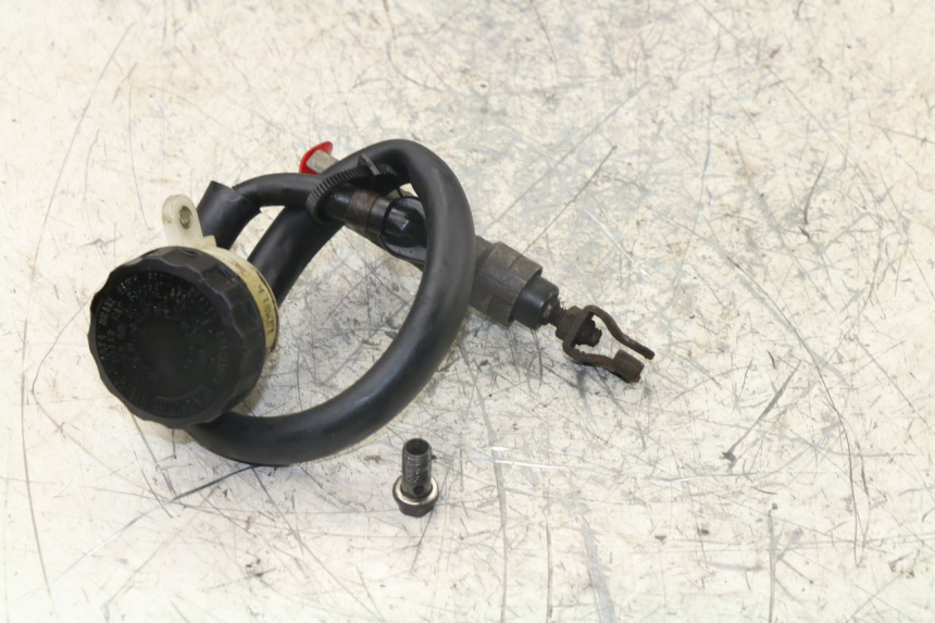 photo de BREMSPUMPE HINTEN HONDA VFR 750 (1994 - 1997)