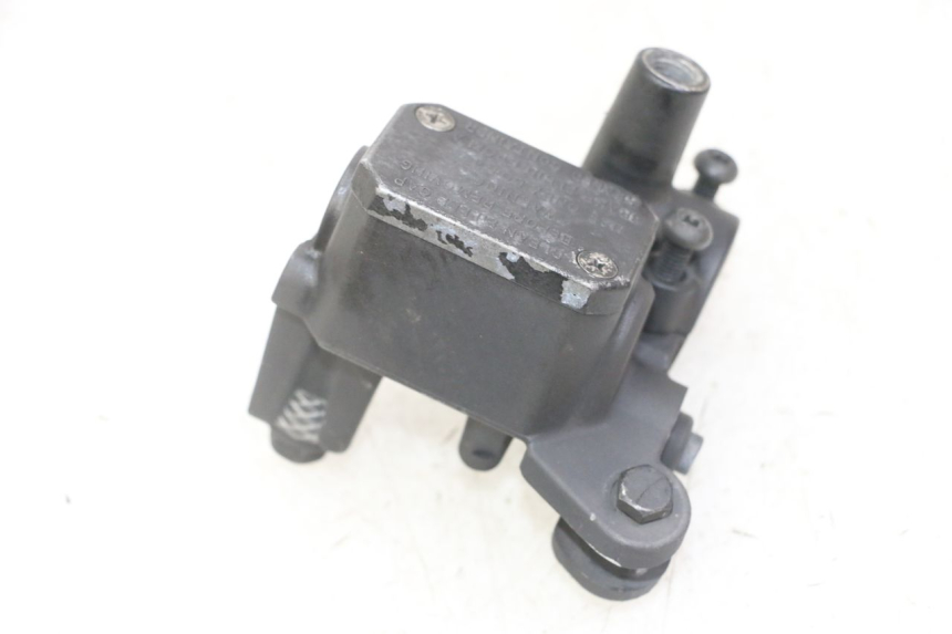 photo de HAUPTBREMSZYLINDER HINTEN YAMAHA X-MAX XMAX 125 (2010 - 2014)