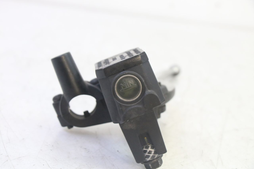 photo de HAUPTBREMSZYLINDER HINTEN YAMAHA X-MAX XMAX 125 (2010 - 2014)