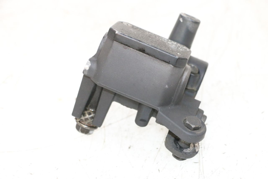 photo de HAUPTBREMSZYLINDER HINTEN YAMAHA XMAX X-MAX 125 (2006 - 2009) - Hauptansicht