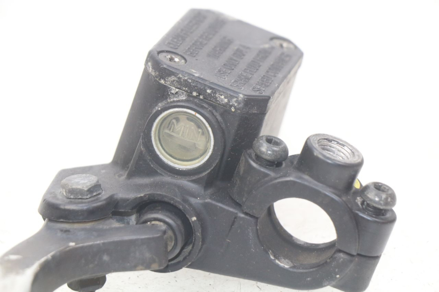 photo de HAUPTBREMSZYLINDER HINTEN PIAGGIO X7 125 (2007 - 2013)