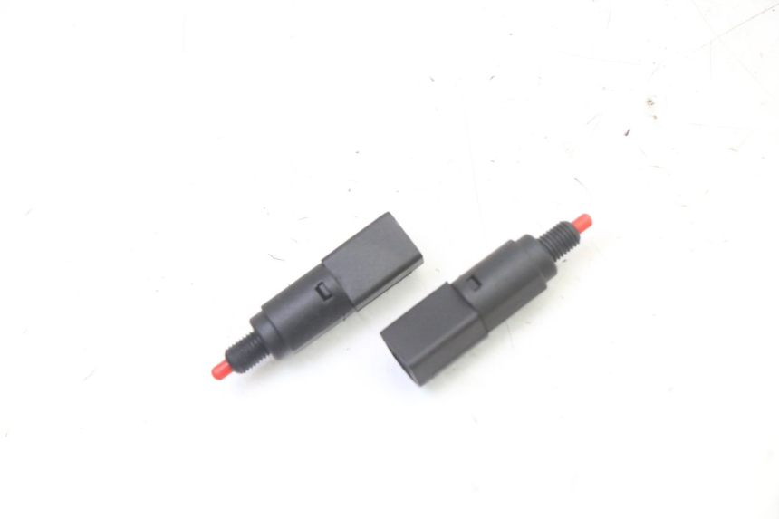 photo de HAUPTBREMSZYLINDER HINTEN PIAGGIO X9 EVOLUTION 125 (2003 - 2007)