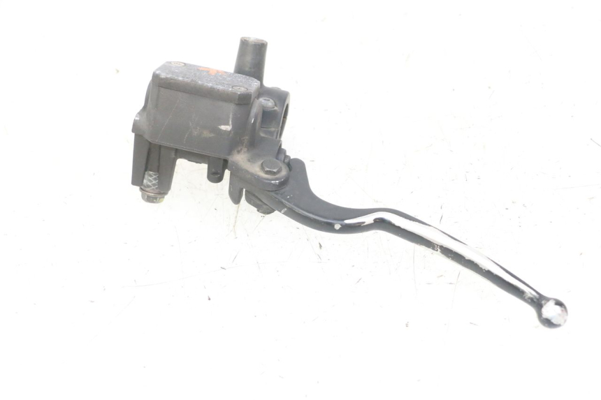 photo de HAUPTBREMSZYLINDER HINTEN YAMAHA XMAX X-MAX 125 (2006 - 2009)