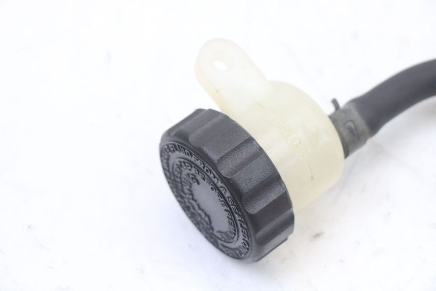 photo de HAUPTBREMSZYLINDER HINTEN YAMAHA FZS FAZER 600 (2001 - 2003)