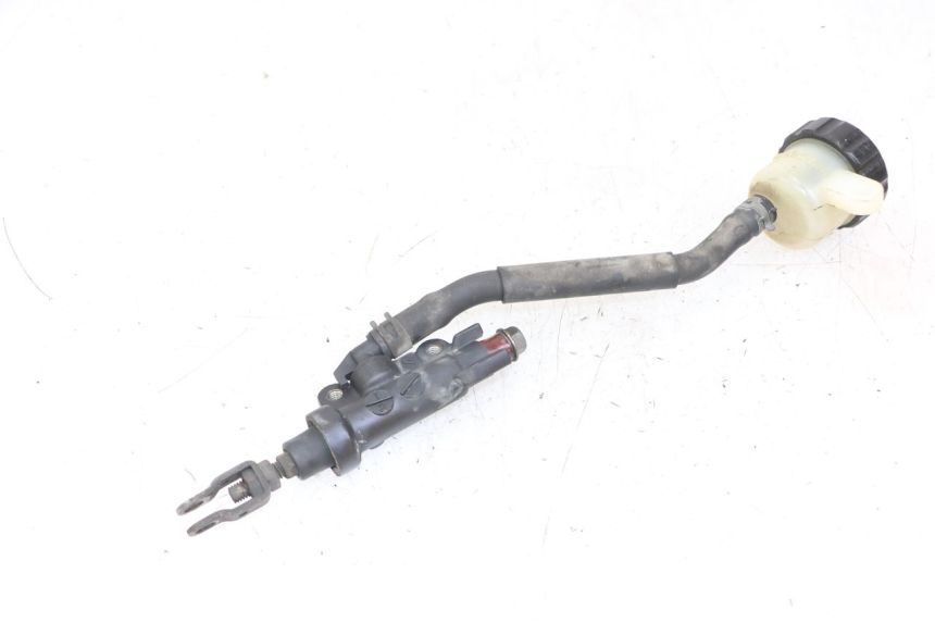 photo de HAUPTBREMSZYLINDER HINTEN YAMAHA FZS FAZER 600 (2001 - 2003)