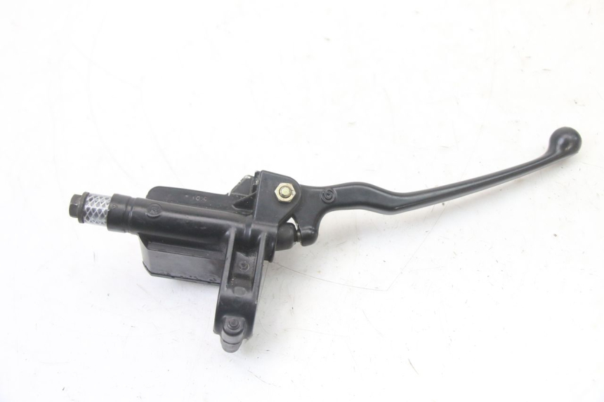 photo de BREMSPUMPE HINTEN YAMAHA YP MAJESTY 125 (2007 - 2010)