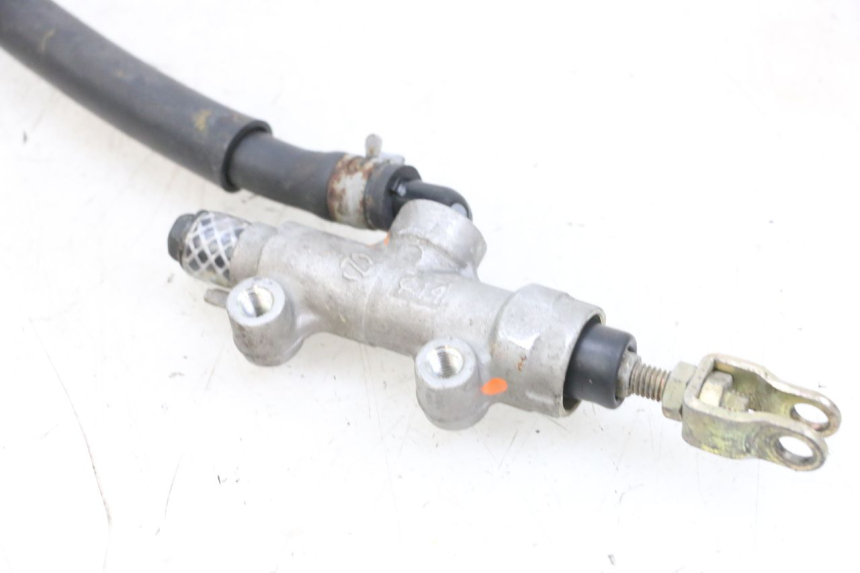 photo de BREMSPUMPE HINTEN KAWASAKI ZR 7 750 (1999 - 2001) - Zoom auf Gebrauchszustand