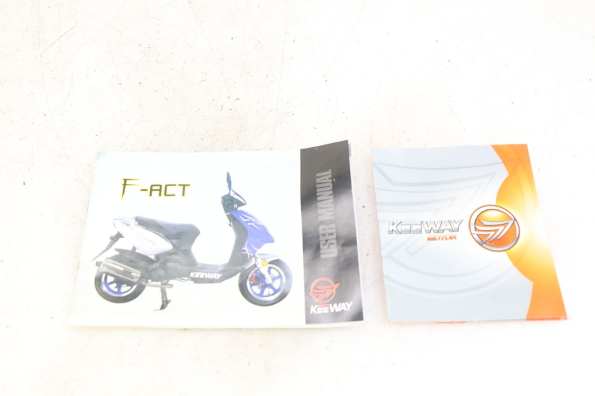 photo de BENUTZERHANDBUCH KEEWAY F-ACT FACT 50 (2006 - 2011)