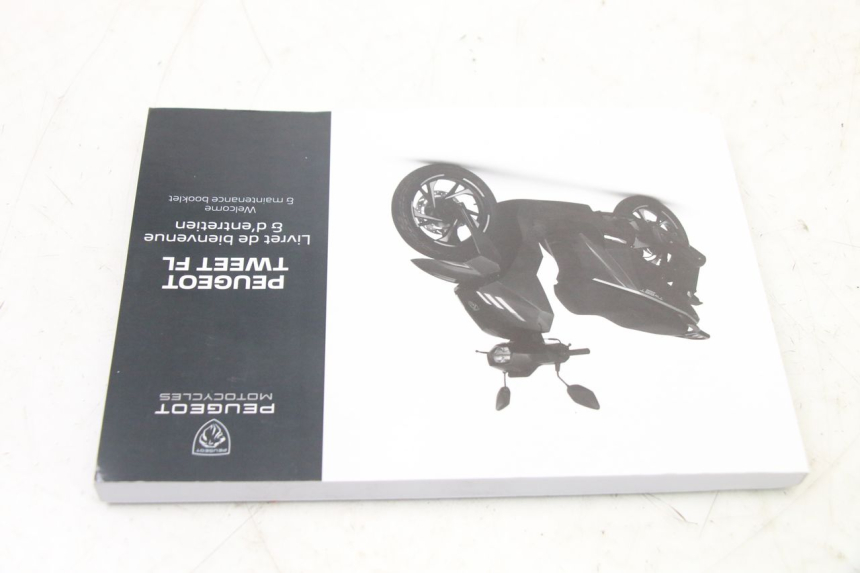 photo de BENUTZERHANDBUCH PEUGEOT TWEET 4T 50 (2023 - 2025)
