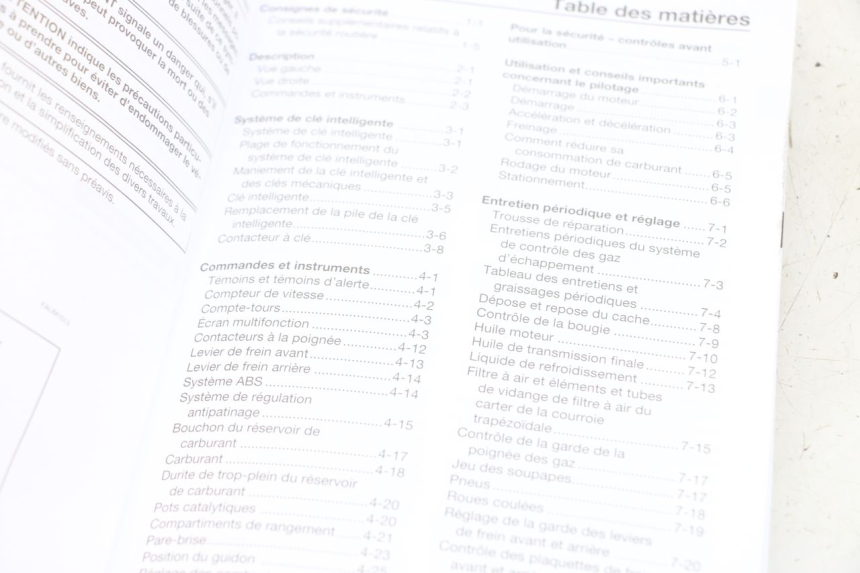 photo de BENUTZERHANDBUCH YAMAHA XMAX X-MAX ABS 125 (2017 - 2020)