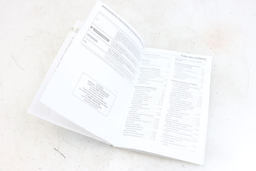 photo de BENUTZERHANDBUCH YAMAHA XMAX X-MAX ABS 125 (2017 - 2020)