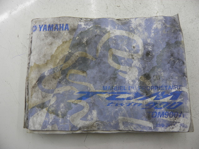 photo de BENUTZERHANDBUCH YAMAHA TDM 900 (2004 - 2006)