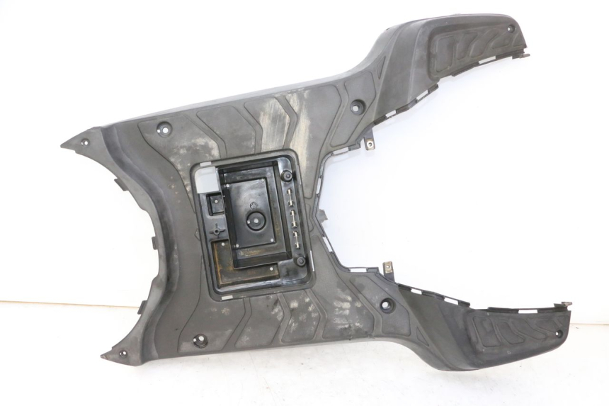 photo de TRITTBRETT VERKLEIDUNG KYMCO AGILITY NAKED RENOUVO 2T 50 (2011 - 2018)