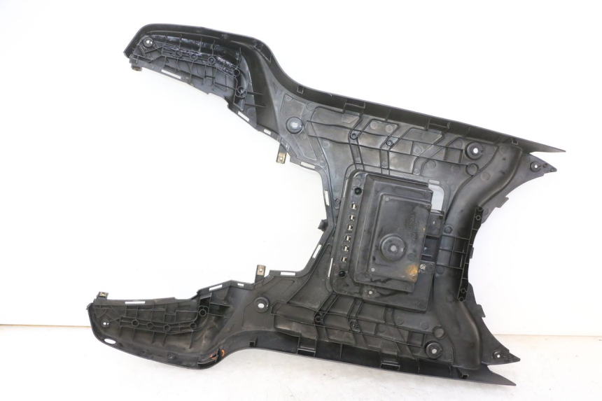 photo de TRITTBRETT VERKLEIDUNG KYMCO AGILITY NAKED RENOUVO 2T 50 (2011 - 2018)