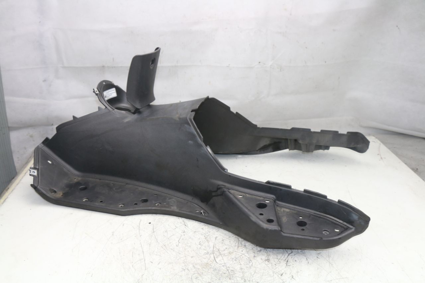photo de TRITTBRETT VERKLEIDUNG APRILIA ATLANTIC S 125 (2010 - 2013)