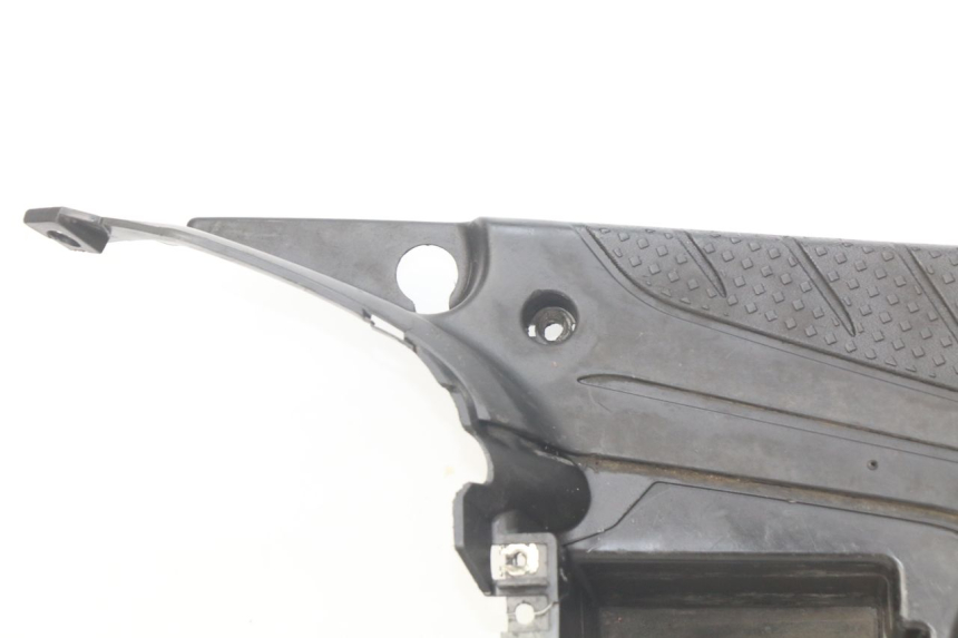 photo de TRITTBRETT VERKLEIDUNG MBK BOOSTER SPIRIT NAKED 50 (2004 - 2017)