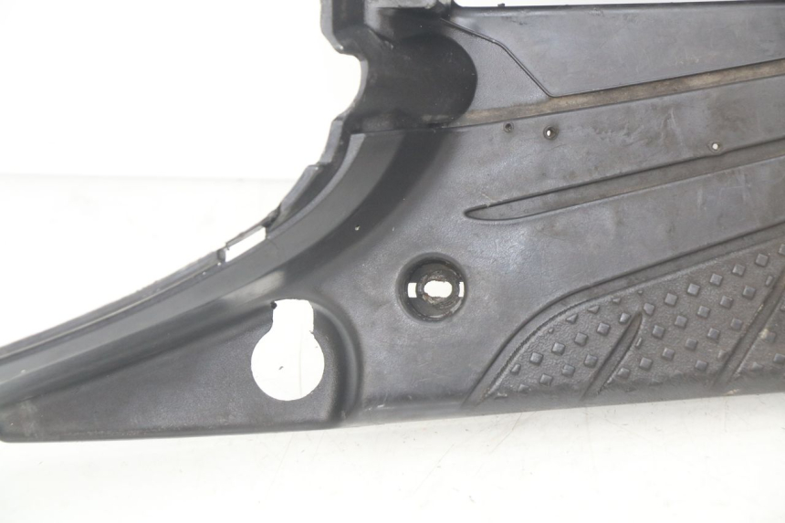 photo de TRITTBRETT VERKLEIDUNG MBK BOOSTER SPIRIT NAKED 50 (2004 - 2017)