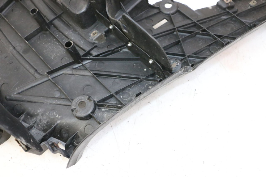 photo de TRITTBRETT VERKLEIDUNG YAMAHA BW'S 100 (1999 - 2002)