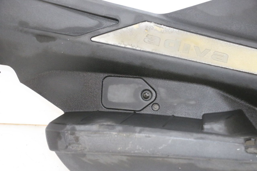 photo de TRITTBRETT VERKLEIDUNG RECHTS ADIVA AD3 300 (2014 - 2020)