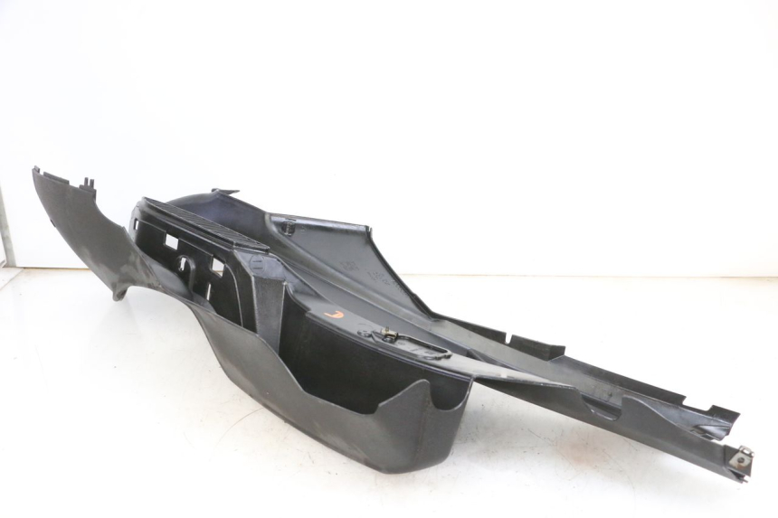 photo de TRITTBRETT VERKLEIDUNG RECHTS ADIVA AD3 300 (2014 - 2020)