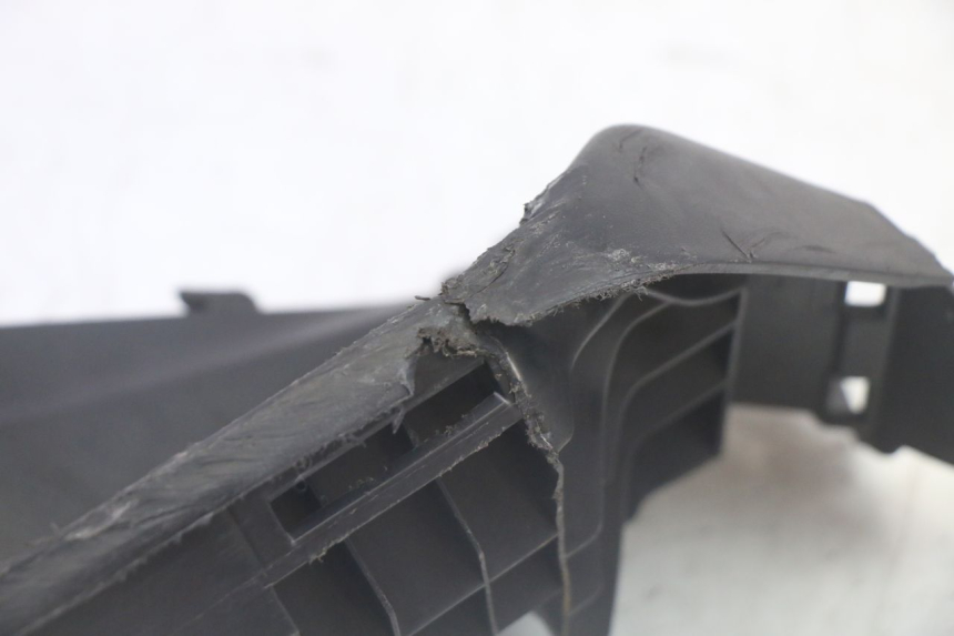 photo de RECHTER FUßRASTEN SUZUKI BURGMAN 125 (2007 - 2014)