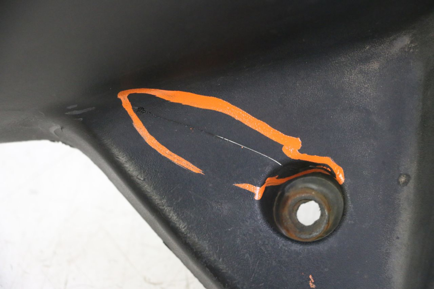 photo de RECHTER FUßRASTEN PEUGEOT ELYSTAR 50 (2002 - 2014)